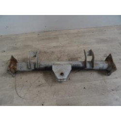 Renfort pare choc avant (traverse) RENAULT B80 d’occasion