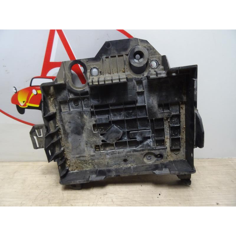 Coffre à batterie RENAULT CLIO 3 PHASE 2 BREAK d’occasion