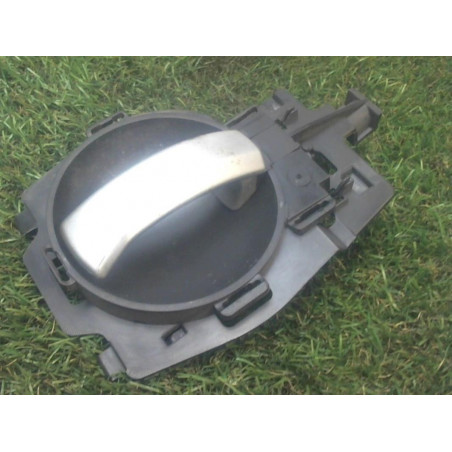 Poignee interieur avant gauche CITROEN C2 PHASE 1 d’occasion