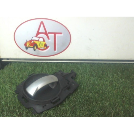 Poignee interieur avant gauche CITROEN C2 PHASE 1 d’occasion