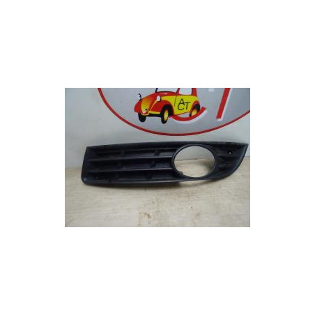 Enjoliveur anti brouillard VOLKSWAGEN PASSAT 5 d’occasion