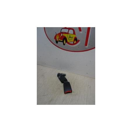 Attache ceinture arriere droit FIAT 500 2 PHASE 1 d’occasion