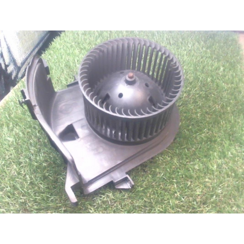 Ventilateur chauffage VOLKSWAGEN P0LO III SDI FLIGHT HAYON d’occasion