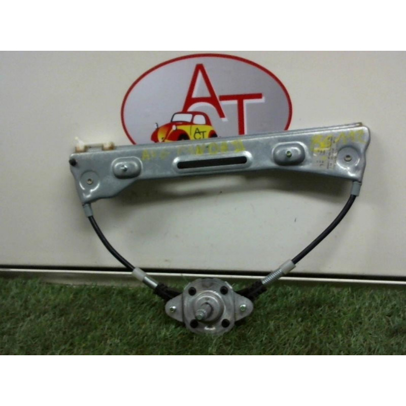 Leve vitre mecanique arriere gauche FIAT PANDA II 1.1 d’occasion