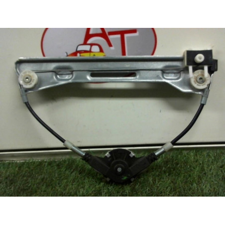 Leve vitre mecanique arriere gauche FIAT PANDA II 1.1 d’occasion
