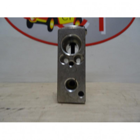 Detendeur de clim RENAULT CLIO 3 PHASE 2 BREAK d’occasion