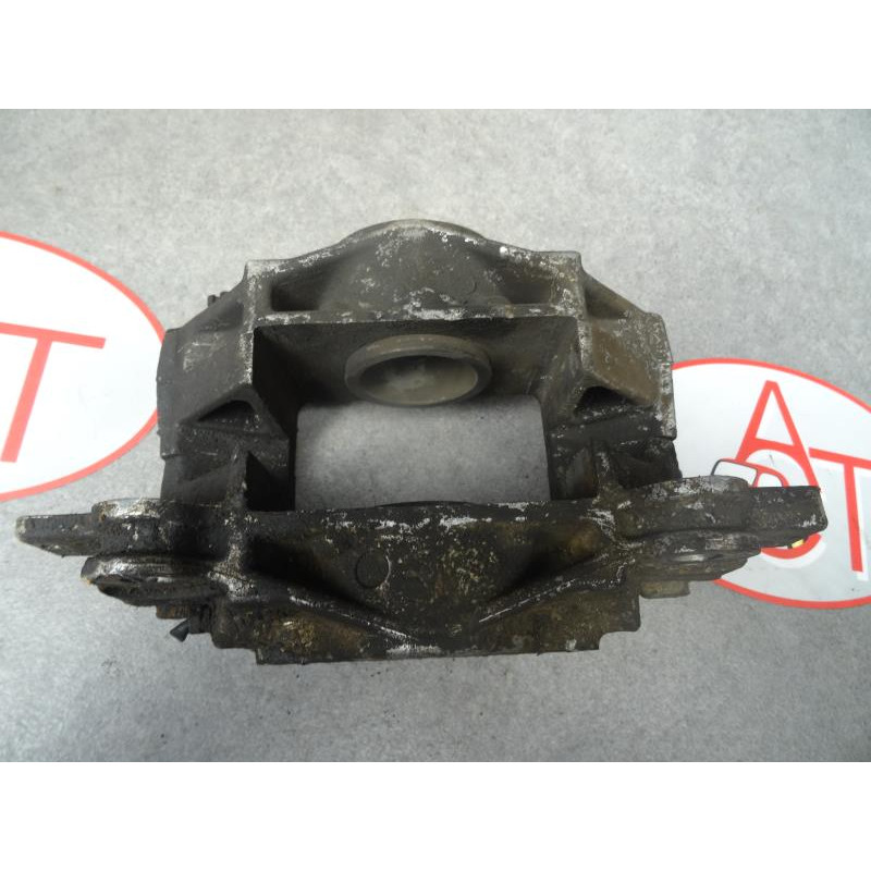 Etrier avant droit (freinage) CITROEN C35 d’occasion