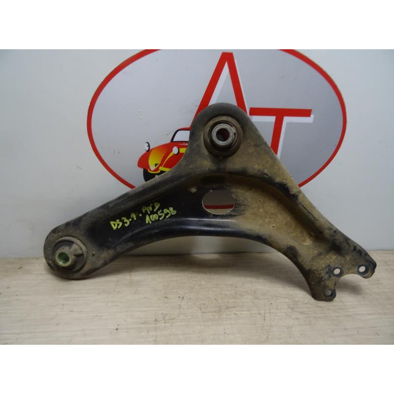 Triangle avant droit CITROEN DS3 PHASE 1 d’occasion