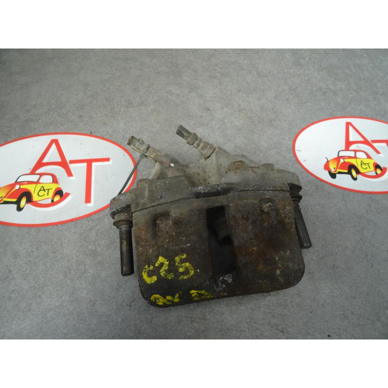 Etrier avant droit (freinage) CITROEN C25 COMBI d’occasion