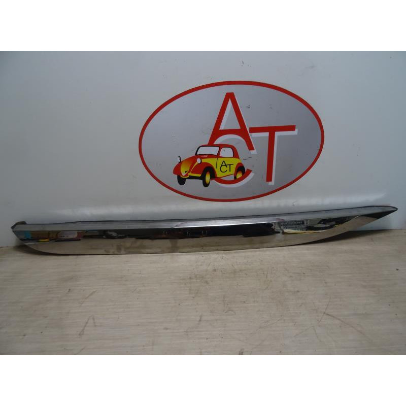 Baguette d'aile arrière gauche PEUGEOT 2008 1 PHASE 1 d’occasion