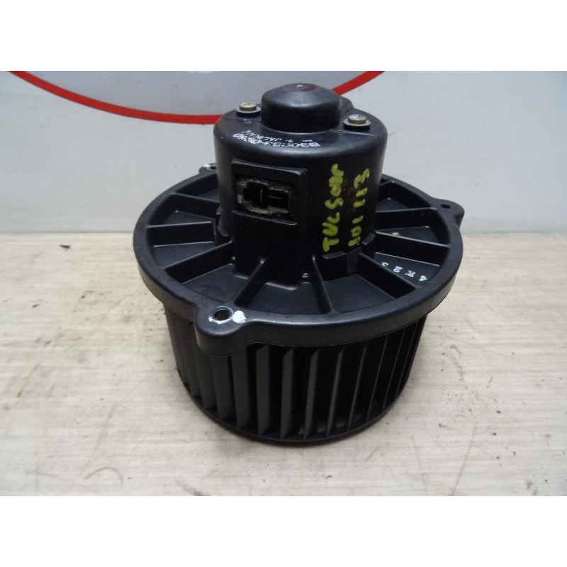 Ventilateur chauffage HYUNDAI TUCSON 1 d’occasion
