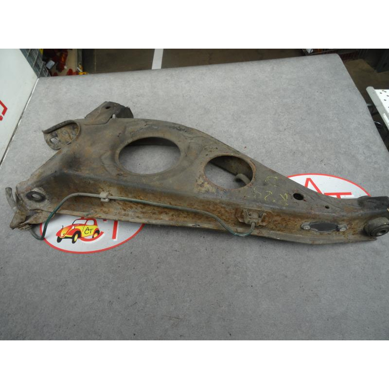 Bras de suspension arriere droit RENAULT R25 PHASE 1 d’occasion