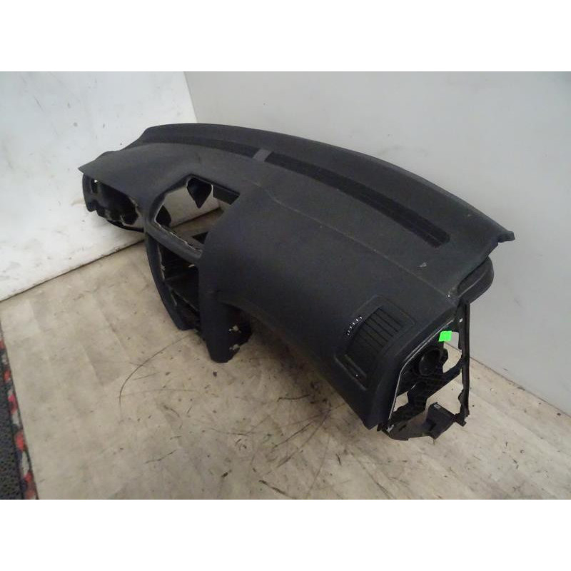 Tableau de bord SKODA OCTAVIA 2 PHASE 2 BREAK d’occasion