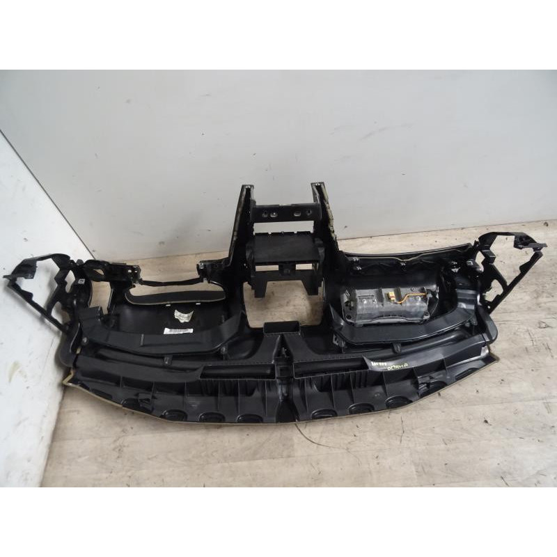 Tableau de bord SKODA OCTAVIA 2 PHASE 2 BREAK d’occasion
