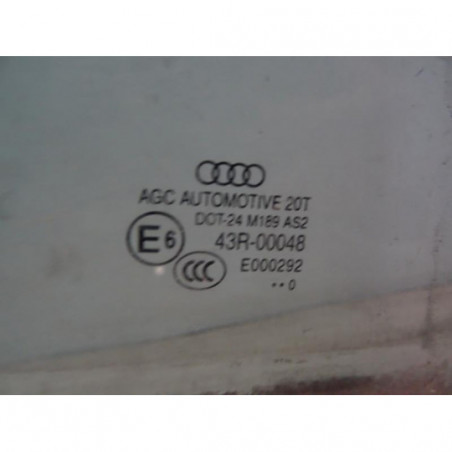 Vitre arriere droit AUDI Q5 1 PHASE 1 d’occasion