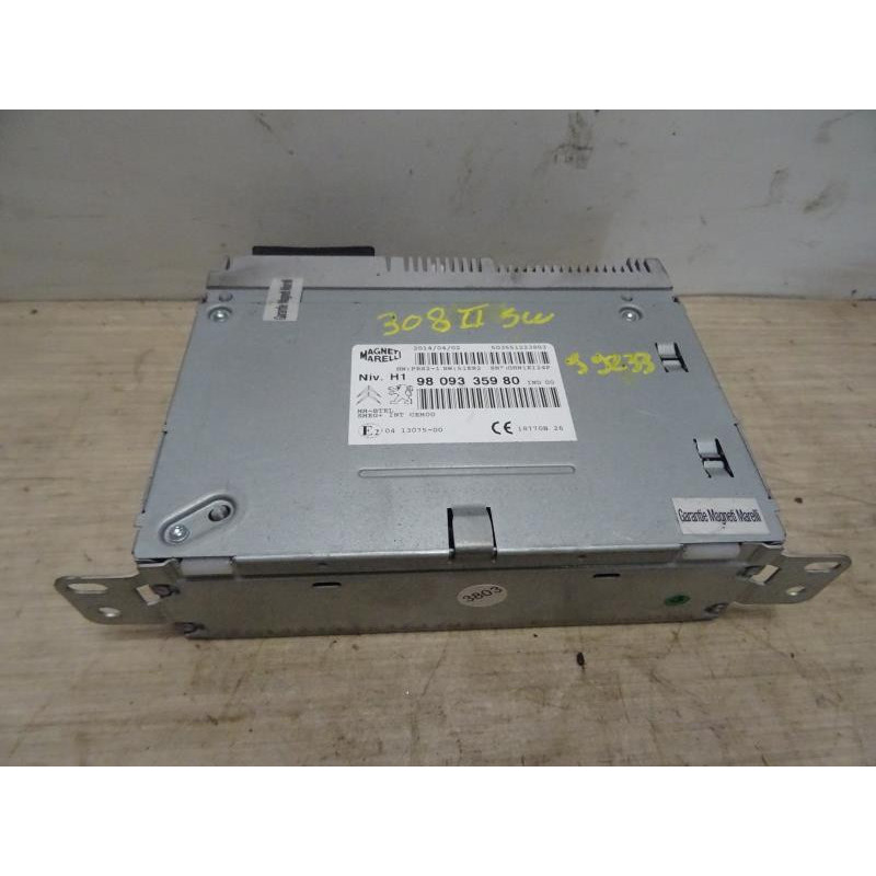 Autoradio d'origine PEUGEOT 308 2 SW PHASE 1 BREAK d’occasion