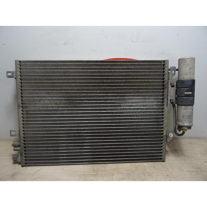 Radiateur clim RENAULT CLIO 2 PHASE 1 d’occasion