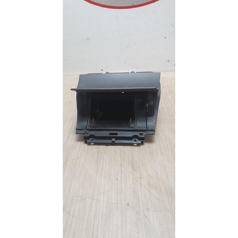 Cendrier SKODA OCTAVIA 2 PHASE 2 BREAK d’occasion