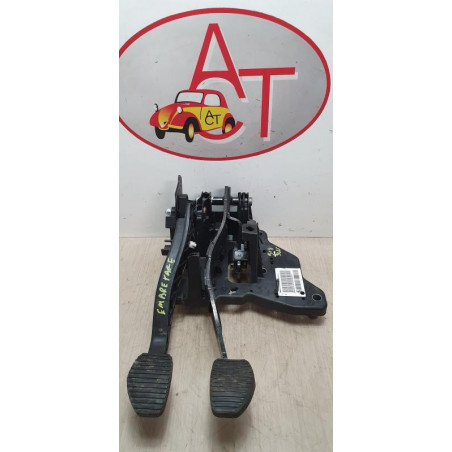 Pedalier d'embrayage PEUGEOT 508 1 SW PHASE 2 BREAK d’occasion