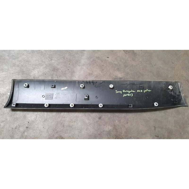 Baguette de porte avant droite JEEP RENEGADE PHASE 2 d’occasion