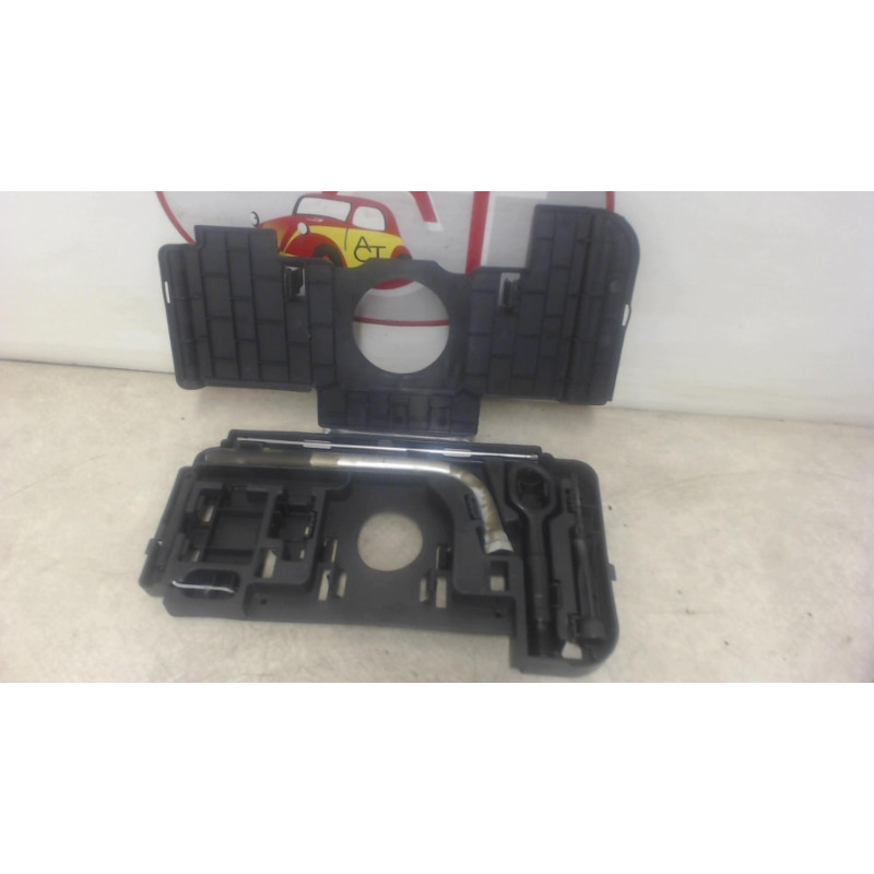 Kit anti crevaison AUDI A5 1 SPORTBACK PHASE 2 d’occasion