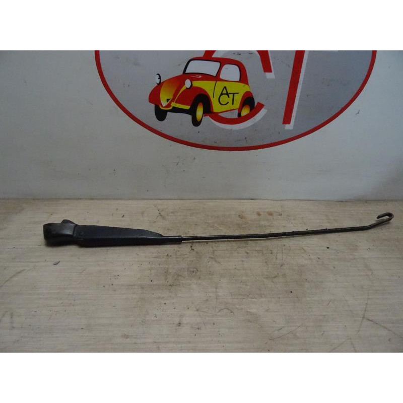 Bras essuie glace avant droit RENAULT CLIO 2 PHASE 1 d’occasion