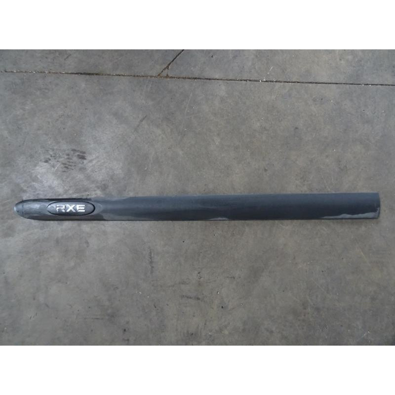 Baguette de porte avant gauche RENAULT CLIO 2 PHASE 1 d’occasion