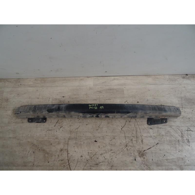 Renfort pare choc arriere (traverse) VOLKSWAGEN POLO 4 PHASE 2 d’occasion