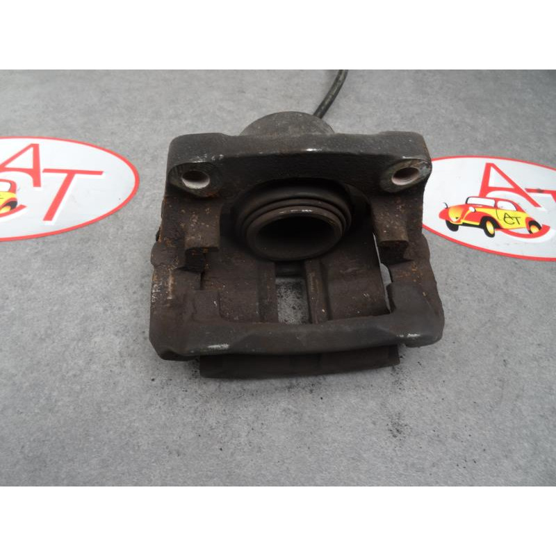 Etrier avant droit (freinage) RENAULT R25 PHASE 1 d’occasion