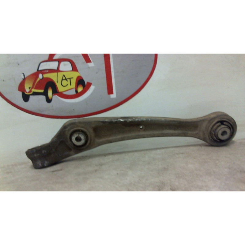 Bras de suspension superieur avant droit AUDI Q5 1 PHASE 1 d’occasion