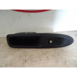 Catadioptre interieur porte arriere droite CITROEN C4 2 PHASE 1 d’occasion
