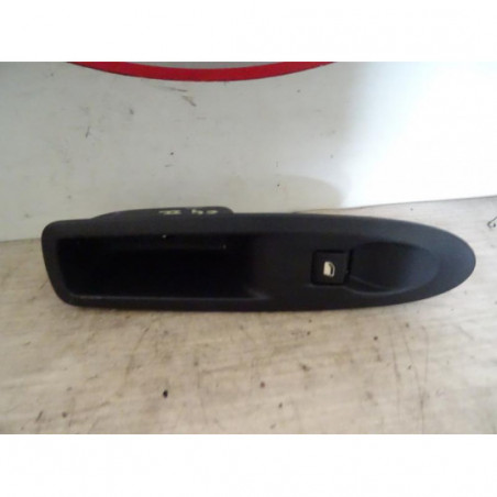Catadioptre interieur porte arriere droite CITROEN C4 2 PHASE 1 d’occasion
