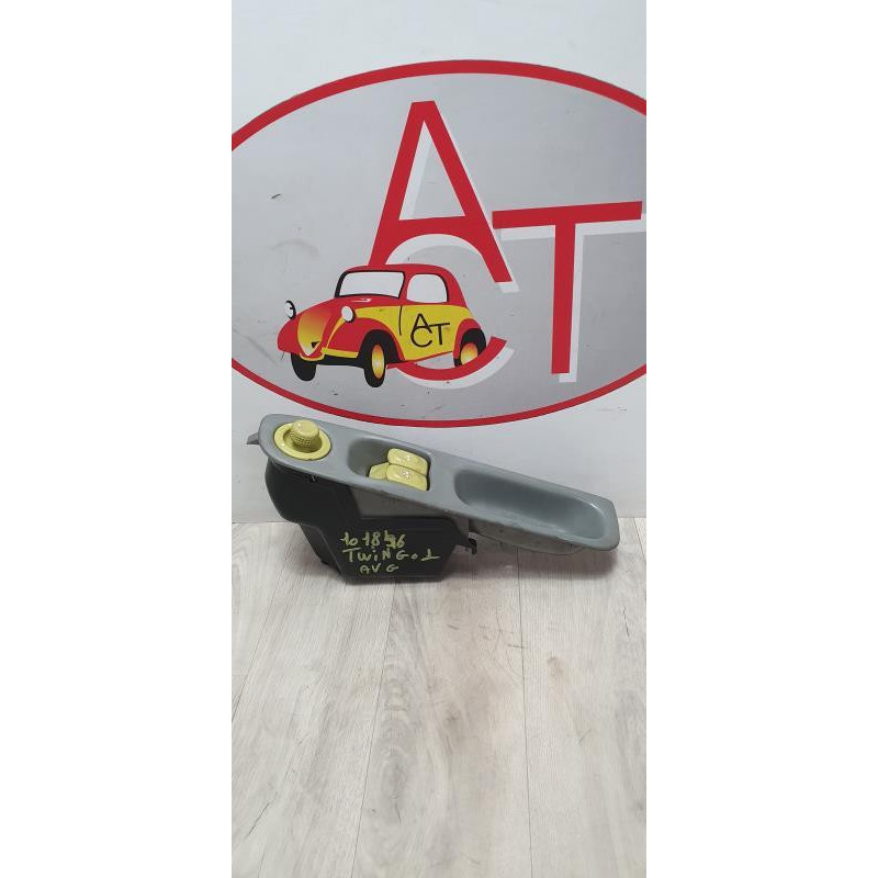 Interrupteur de leve vitre avant gauche RENAULT TWINGO 1 PHASE 2 d’occasion