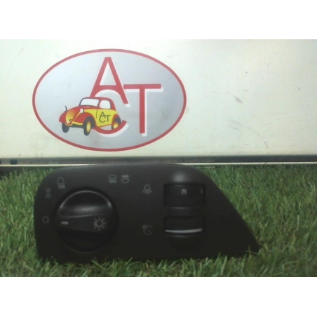 Commande de phare VOLKSWAGEN P0LO III SDI FLIGHT HAYON d’occasion