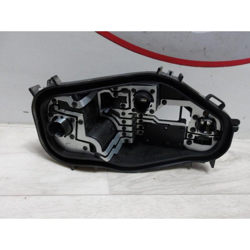 Platine feu arriere gauche RENAULT TWINGO 3 d’occasion