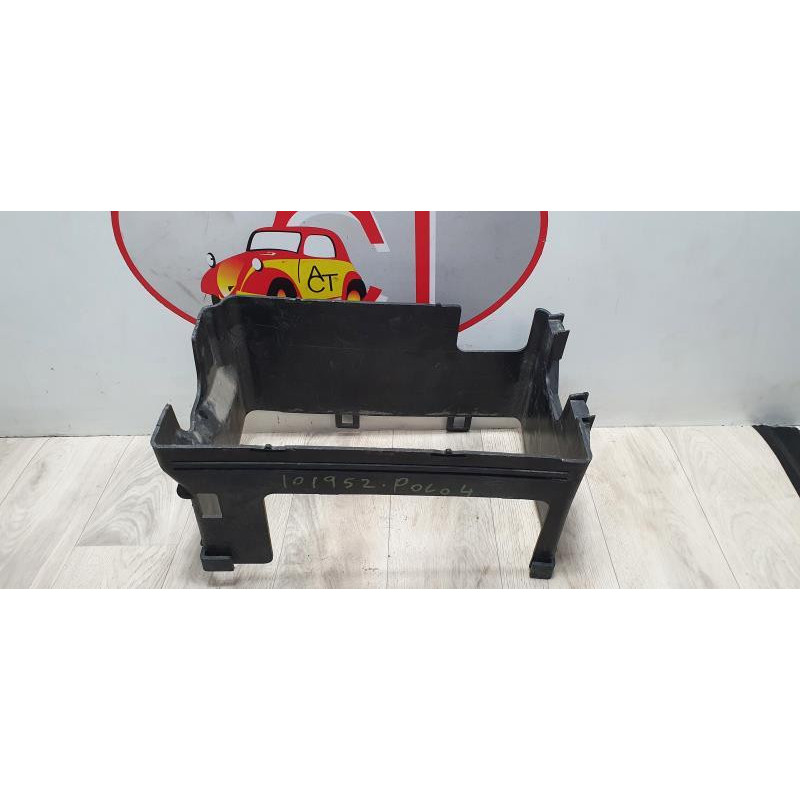 Cache batterie VOLKSWAGEN POLO 4 PHASE 1 d’occasion