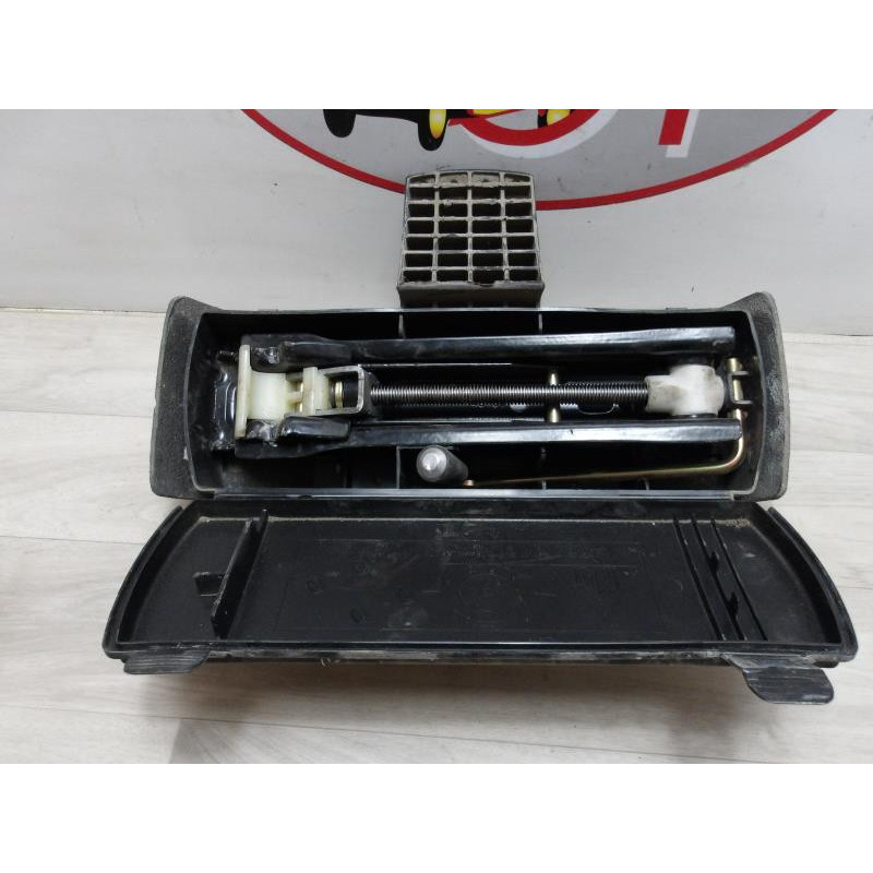 Cric CITROEN SAXO PHASE 2 d’occasion