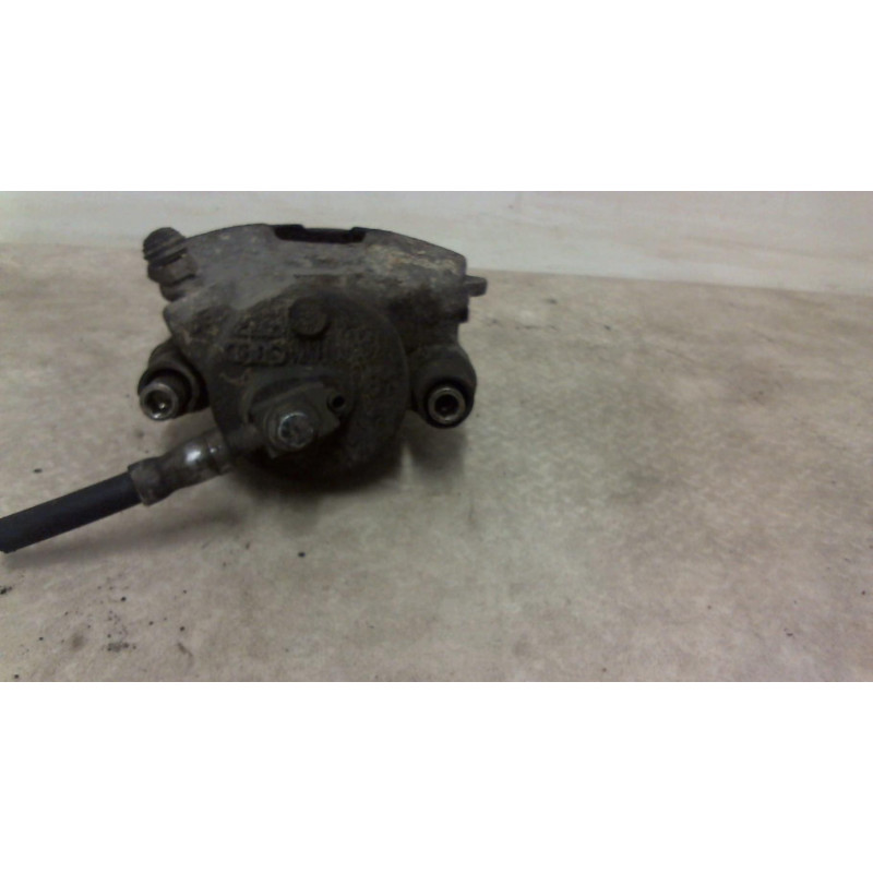 Etrier avant gauche (freinage) VOLKSWAGEN POLO 4 PHASE 2 d’occasion