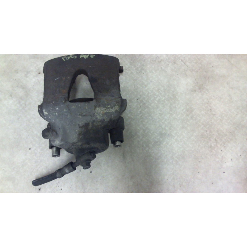 Etrier avant gauche (freinage) VOLKSWAGEN POLO 4 PHASE 2 d’occasion