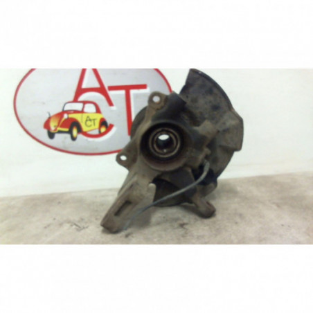 Fusee avant gauche HYUNDAI TUCSON 1 d’occasion