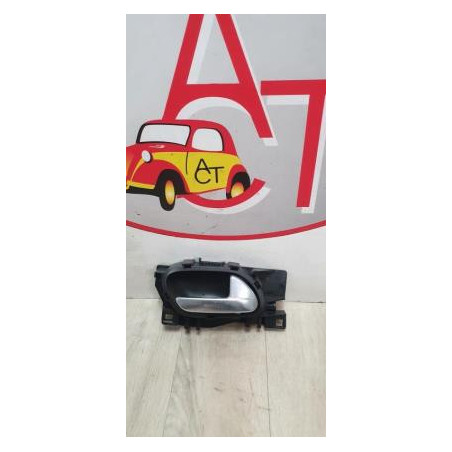 Poignee interieur arriere droit PEUGEOT 208 1 PHASE 2 d’occasion