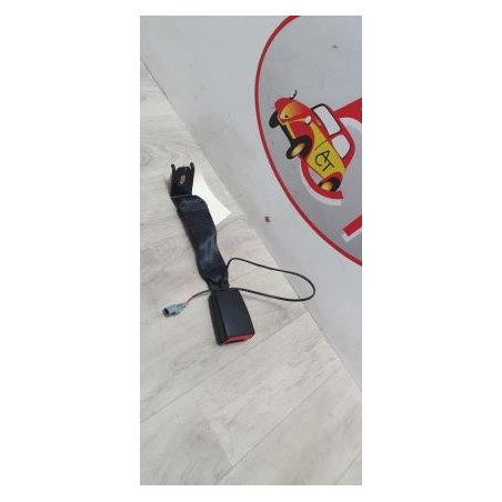 Attache ceinture arriere droit RENAULT TWINGO 3 d’occasion
