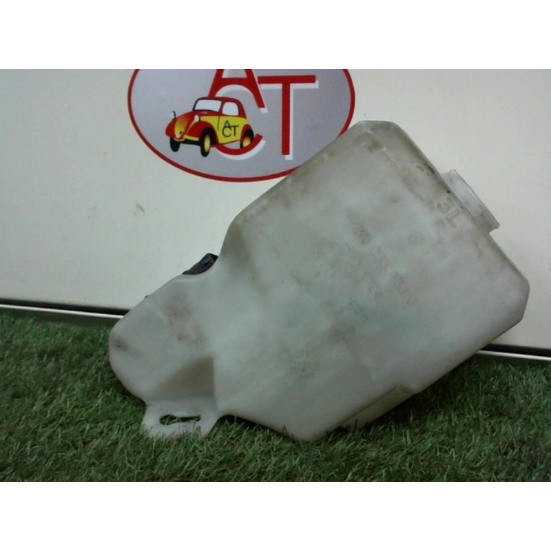 Vase de lave glace VOLKSWAGEN P0LO III SDI FLIGHT HAYON d’occasion