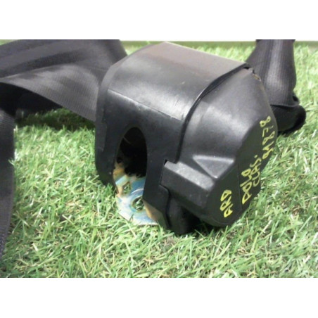 Ceinture arriere droit VOLKSWAGEN P0LO III SDI FLIGHT HAYON d’occasion
