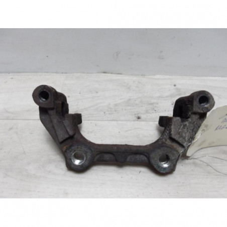Support etrier frein (chape) arriere gauche RENAULT LAGUNA 2 PHASE 1 d’occasion
