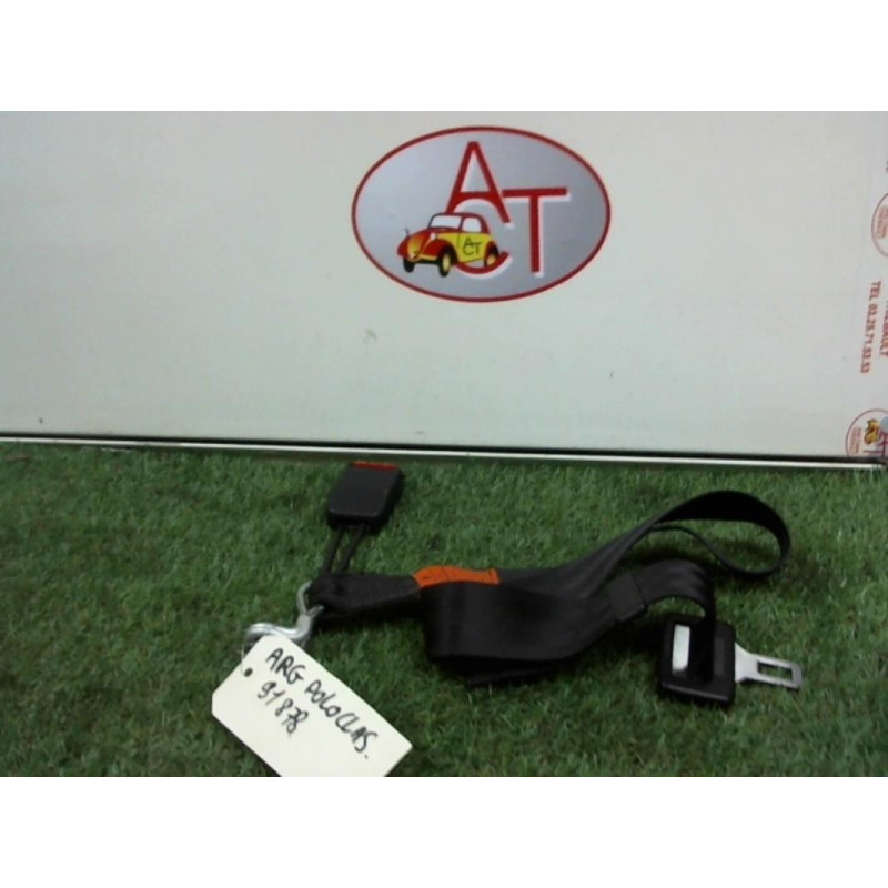 Attache ceinture arriere gauche VOLKSWAGEN P0LO III SDI FLIGHT HAYON d’occasion