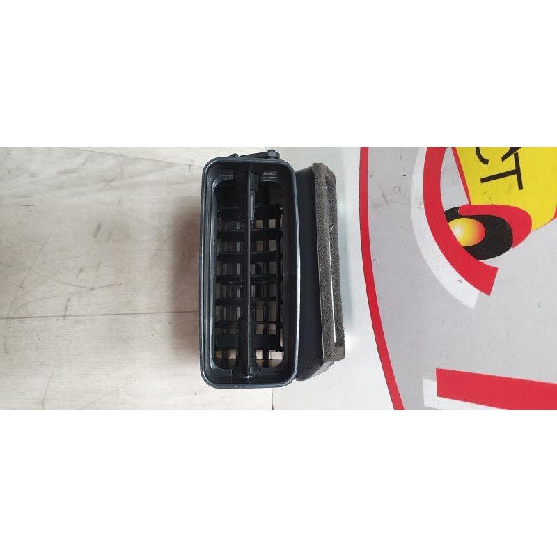 Aerateur tableau de bord avant droit OPEL ZAFIRA B PHASE 2 d’occasion