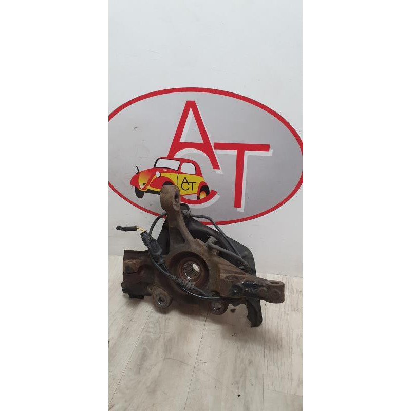 Fusee avant gauche FIAT  d’occasion