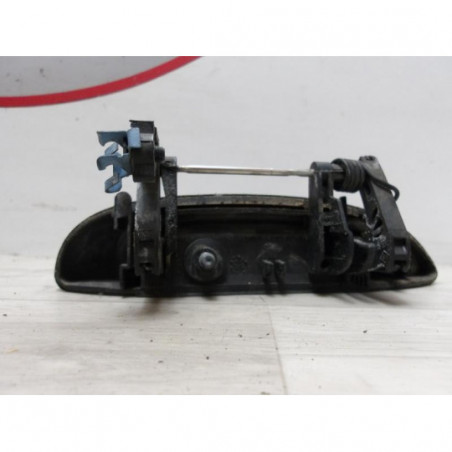 Poignee porte arriere gauche RENAULT CLIO 2 PHASE 1 d’occasion