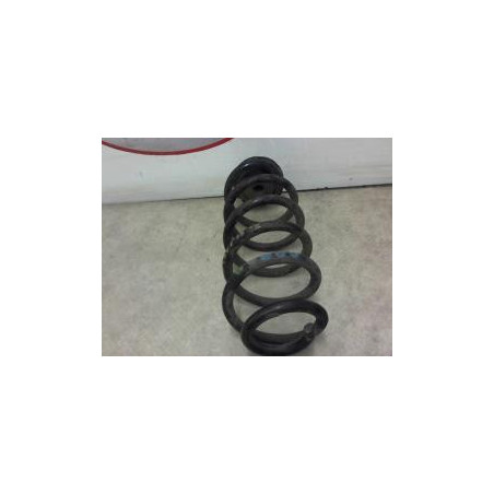 Ressort de suspension arriere gauche AUDI A4 3 AVANT S4 PHASE 1 BREAK d’occasion